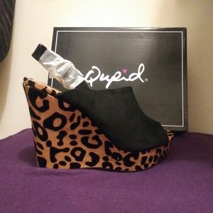 Leopard Print Wedge